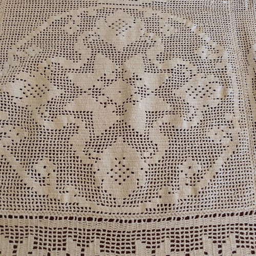 Handmade knitted blanket 165x200 cm like new