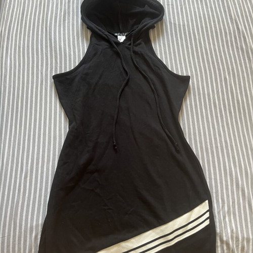 Venus Victoria women's sport dress with hood and white trims, like new, size S/M, black