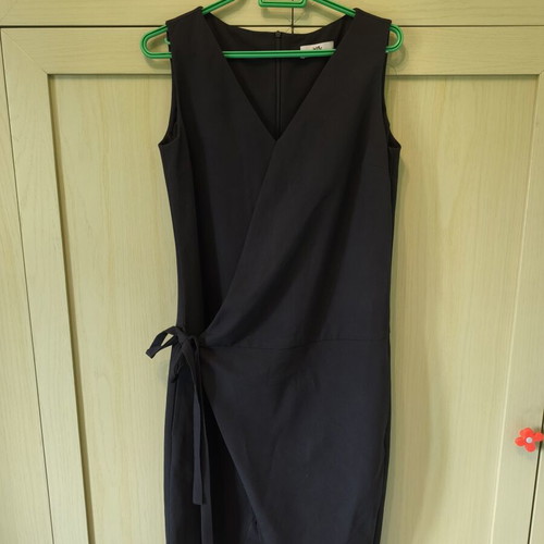 Ixos jumpsuit black sleeveless with salvari pants and wrap tie like new