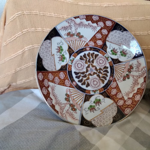 Large decorative plate used, hand-painted Japan 1960s-70s, 34 cm
