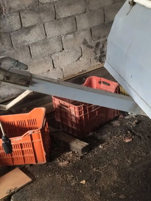 Trailer luggage box used with papers