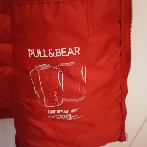 Pull & Bear Puffer Vest red, size XXL, like new