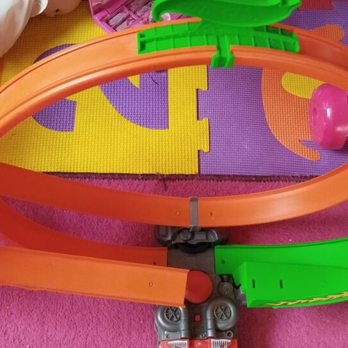 Hot Wheels Super Loop Raceway (FCF18) like new