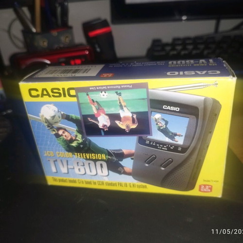 Casio TV-600 portable television like new