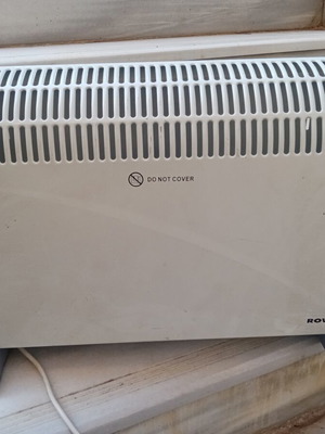 Rowi 2000W floor and wall space heater, 3 heat settings
