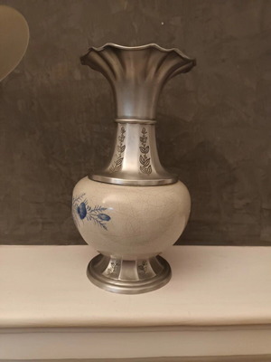 Vintage vase made of fine crackle porcelain and pewter like new