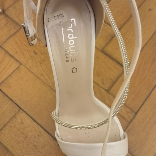 Bridal shoes new, size 39, high heels