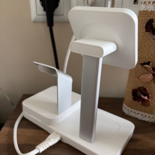 65W 5-in-1 HaloLock Charging Station with EU Plug