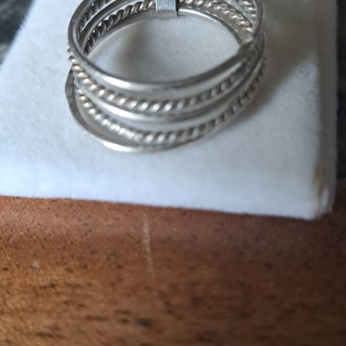 Silver 925 ring 5 rows like new
