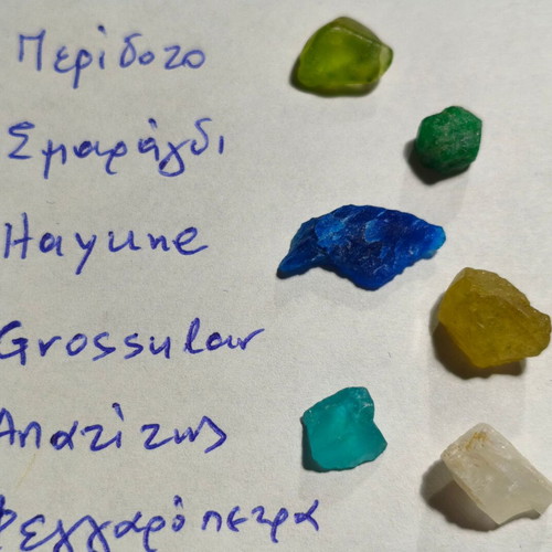 Lot of 10 natural precious stones new
