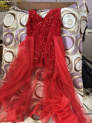 One-piece sequin bodysuit with tulle tail for 9-year-old girl like new, red