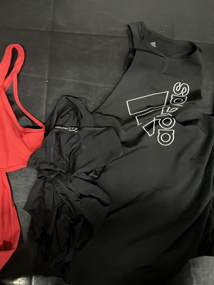Sportswear set, sizes XS and S