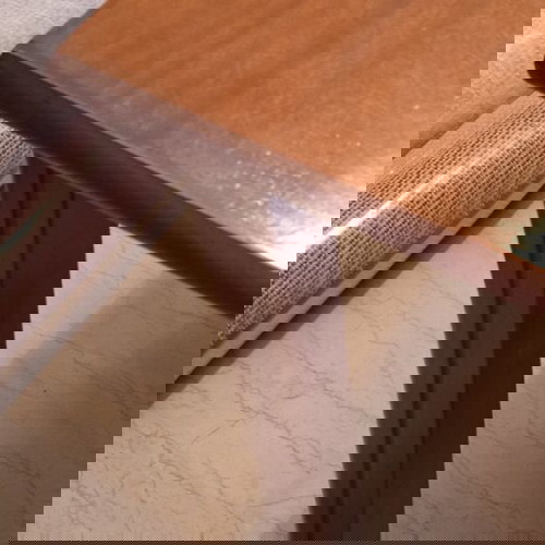 Τραπέζι μασίφ ξύλο μεταχειρισμένο σε άριστη κατάσταση