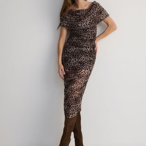Women's animal print dress new, elastic, sizes S to L