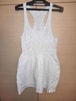 Short white dress used, size M