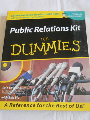 Public Relations Kit For Dummies βιβλίο και CD σαν καινούργιο