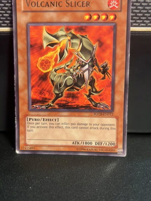 Volcanic Slicer Yu-Gi-Oh! card used, rare