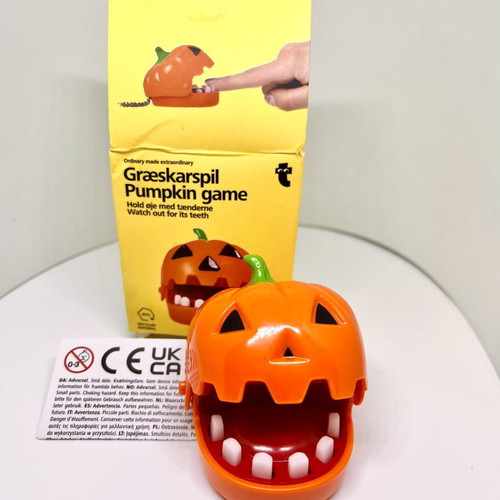 Pumpkin Game Halloween set of 2 by Flying Tiger new
