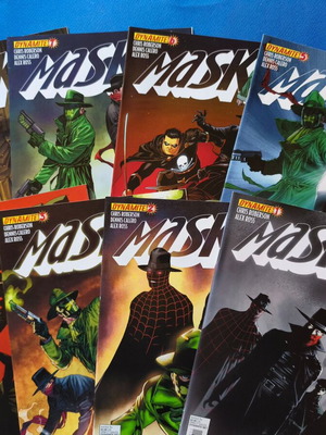 Masks 1 - 8 2012-2013 Maxi-Series complete set like new