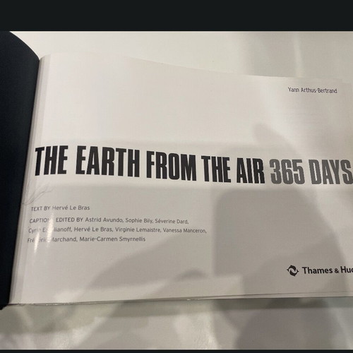 Book The Earth From The Air 365 Days like new, English