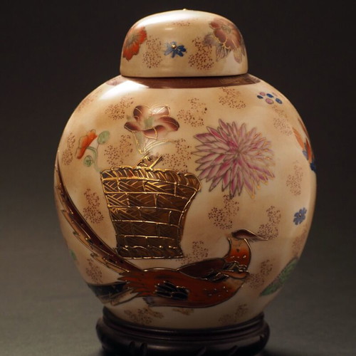 Satsuma vase 20cm used in excellent condition without base