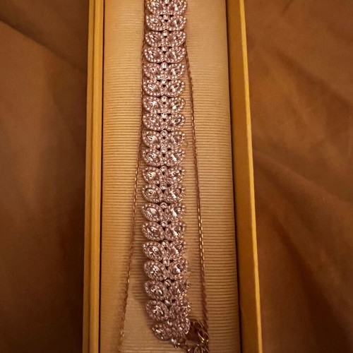 Baron bracelet and necklace Swarovski like new, pink and gold