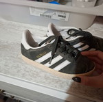 Adidas Gazelle sneakers like new, gray and white, size 28