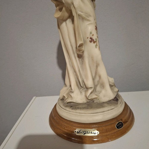Diogenis porcelain statue like new