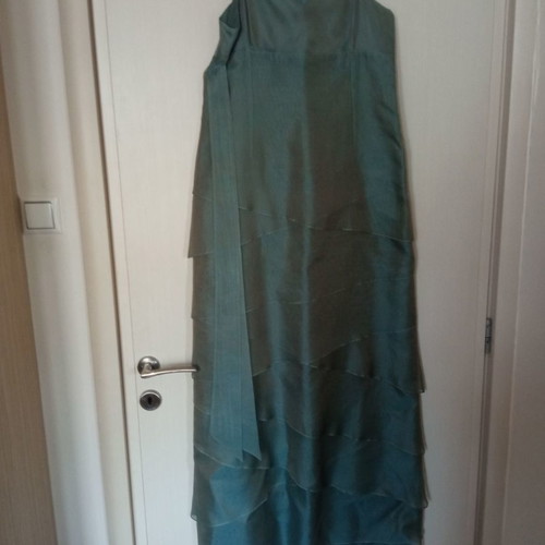 Evening dress*"" WAREHOUSE CLEARANCE*"*WHOEVER. GETS IT FIRST!