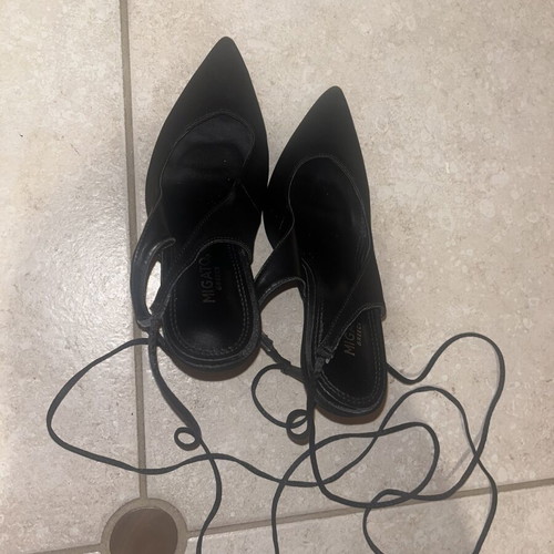 Migato satin pumps like new, size 37, black