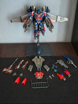 Transformers Blokees Optimus Prime figure, non-transformable
