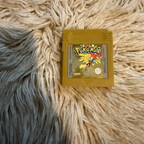 Pokémon Gold σαν καινούργιο με αλλαγμένη μπαταρία άριστη κατάσταση