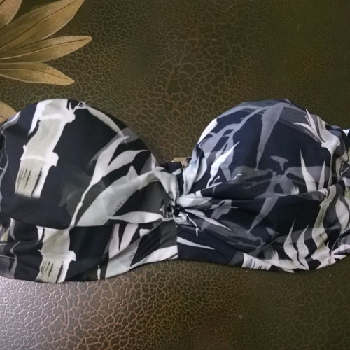 Swimsuit set used, brazilian bottom, size medium