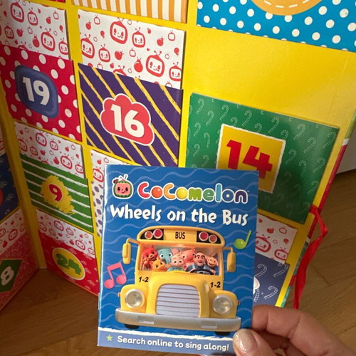Cocomelon Advent Calendar new, book countdown to Christmas