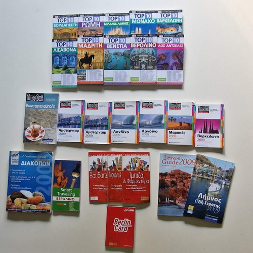 Travel guides like new, 85 pieces