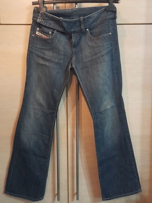 Diesel Vintage τζιν παντελόνι νούμερο 26 σαν καινούργιο, σκούρο μπλε με πατίνα