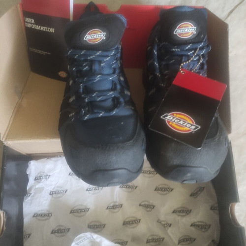 Dickies work boots size 42 lightly used, blue