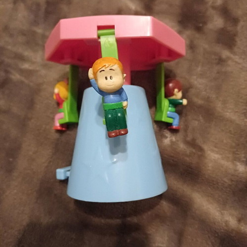 Rotating Luna Park toy used