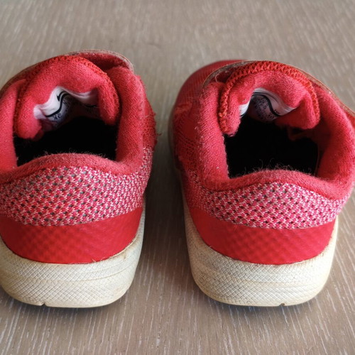 Nike Revolution 3 toddler shoes like new, red, size 19.5
