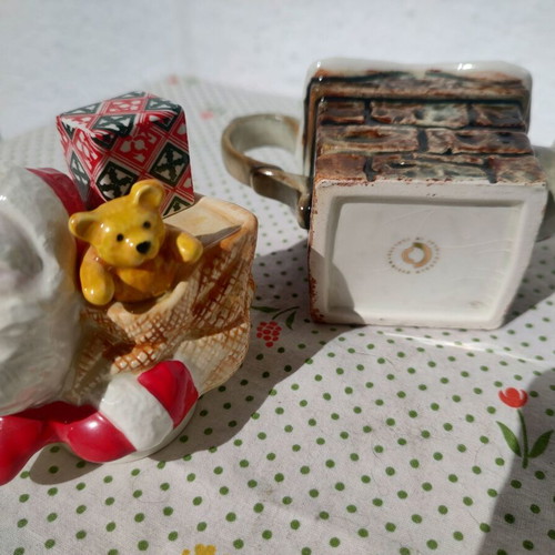 Santa vintage teapot by Paul Cardew used, collectible