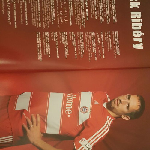 Bayern Munchen 2007-2008 Season Collectible Album new, authentic