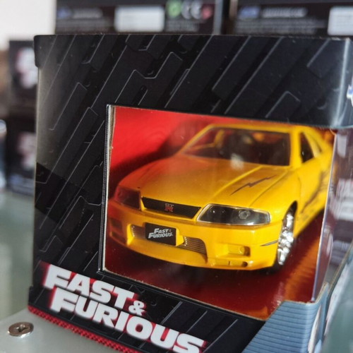 Fast & Furious Die-Cast Nissan Skyline GT-R 1:32 like new
