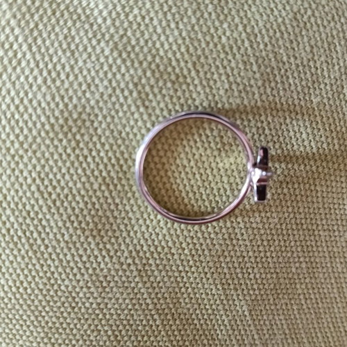 Children's ring like new, gold color