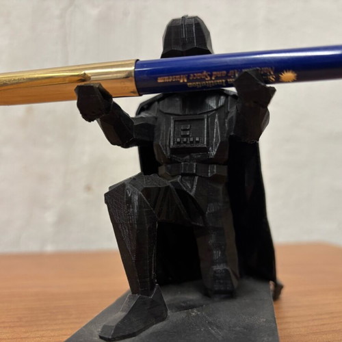 Darthvader stand for pen new
