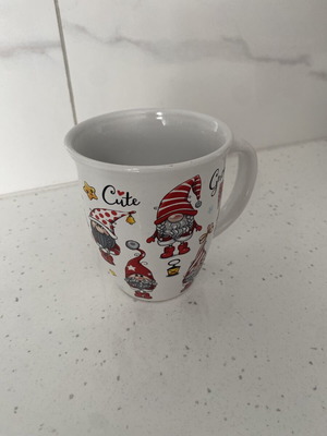 Christmas Ceramic Mug Cute Gnomes like new
