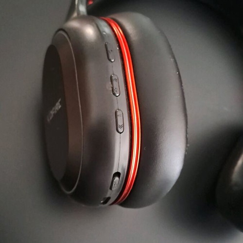 Gaming Headset Kofire UG-05 used with 3D surround sound and wireless connection