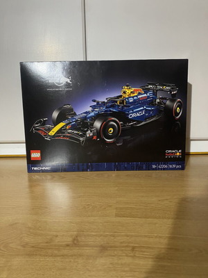 Lego F1 Red Bull sealed