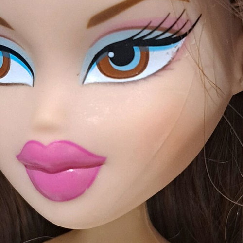 Bratz Sisterz Kiani doll used nude with flaws