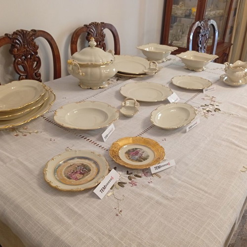 Porcelain Dinnerware Set like new, complete luxury quality