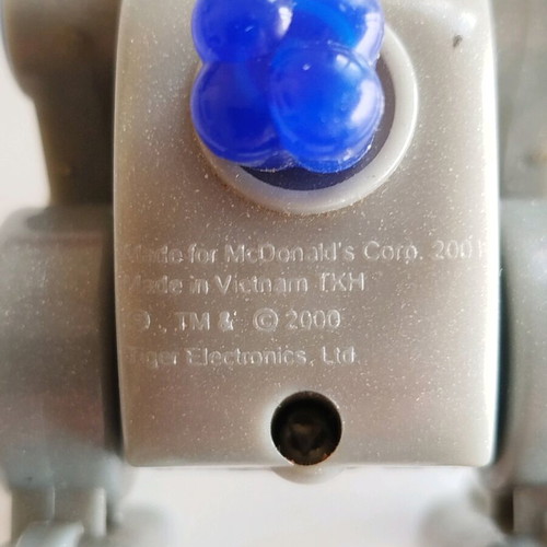 Robo Chi Pet collectible figure used from MacDonald's 2001
